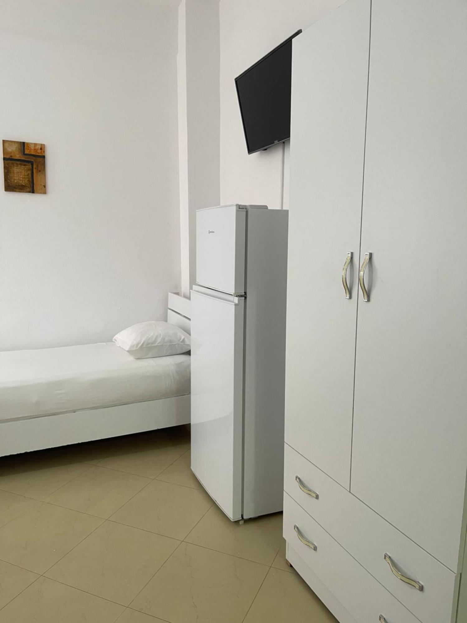 Marra'S Rooms Durrës Extérieur photo